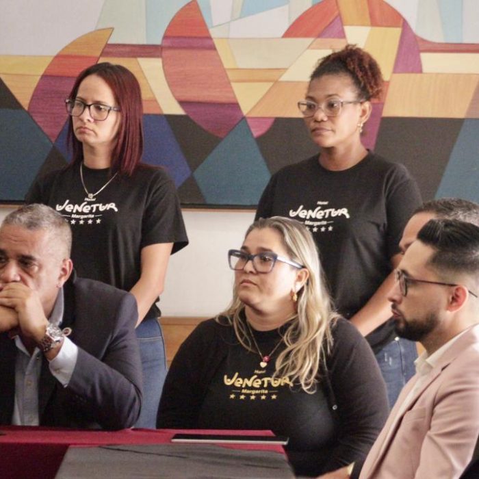 WhatsApp Image 2025-12-08 at 21.19.34 (1)